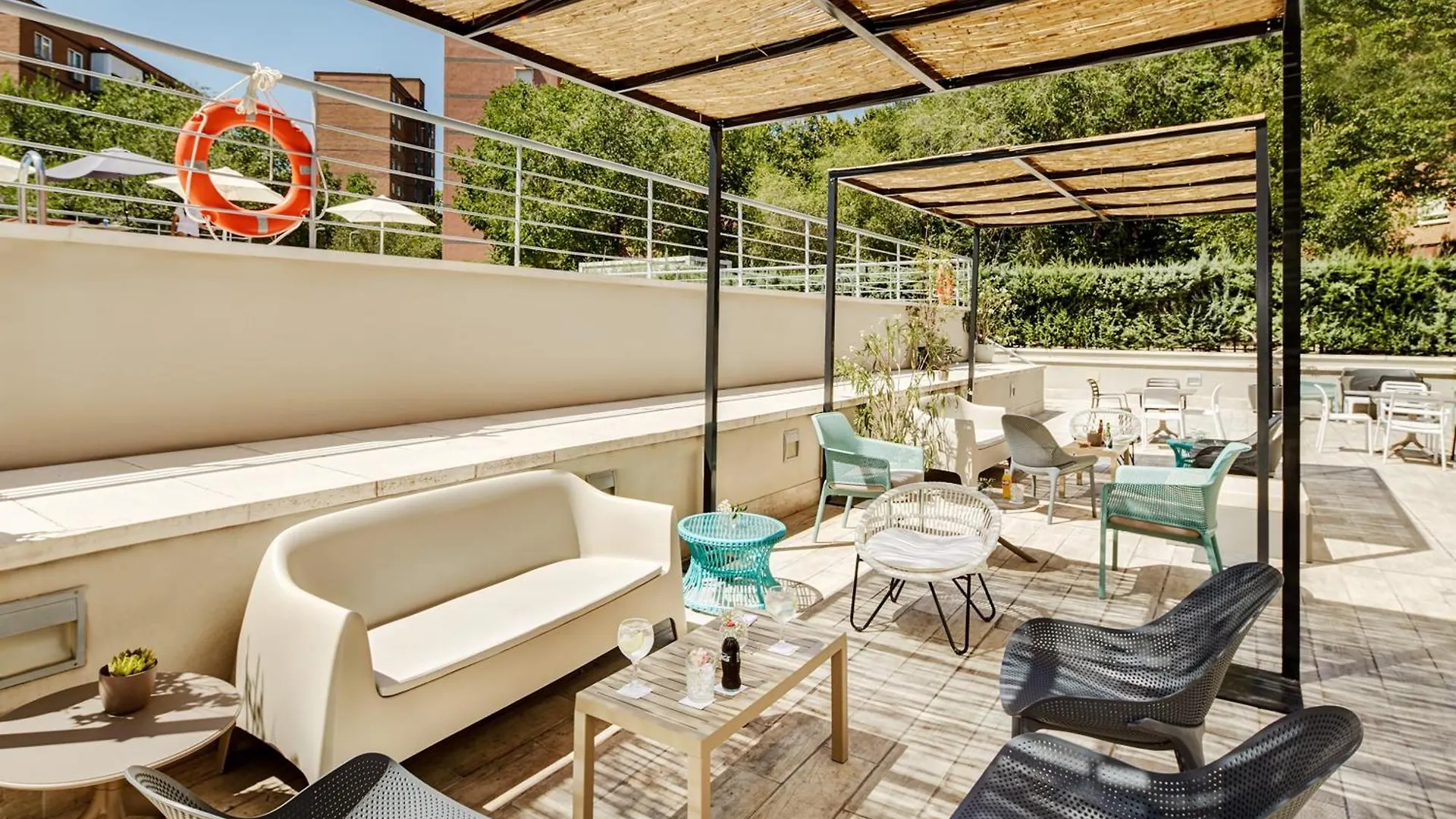 Hotell Sercotel Madrid Aeropuerto